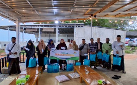 BINGKISAN LEBARAN UNTUK GURU NGAJI, CERIA RAMADHAN LAZ SIDOGIRI DI BALIKPAPAN