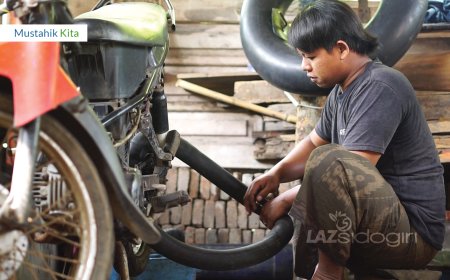 BERDAYAKAN TUKANG TAMBAL BAN BAROKAH DENGAN PEMBERIAN MESIN KOMPRESOR