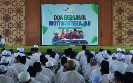 SEMANGAT BARU, HARAPAN BARU: 325 PENERIMA BEASISWA IKUT DOA DAN MOTIVASI
