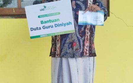 MENJAGA ASA PENGABDIAN GURU, LAZ SIDOGIRI SALURKAN INSENTIF PENDIDIKAN