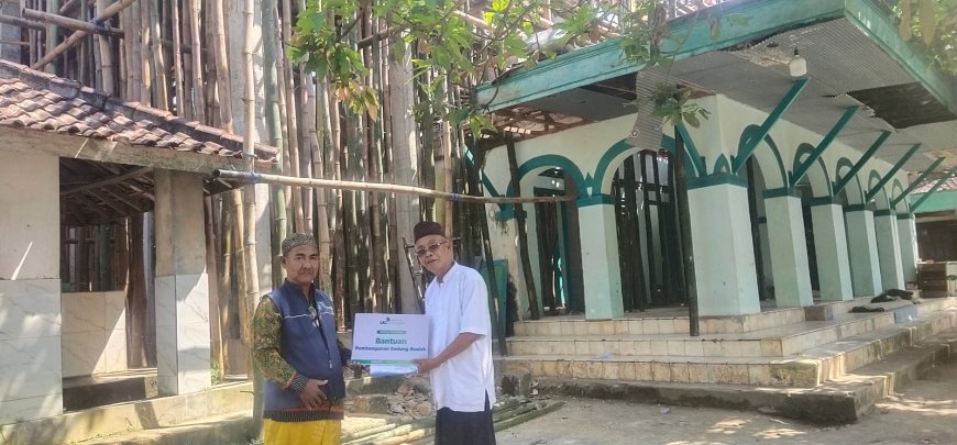 WARGA KEMBALI BERHARAP SAAT LAZ SIDOGIRI BANTU PEMBANGUNAN MASJID FATHUS SALAM BANGKALAN