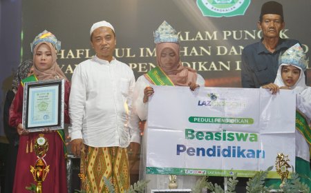 MENYEMAI SEMANGAT BELAJAR, LAZ SIDOGIRI BANGKALAN BANTU MURID BERPRESTASI