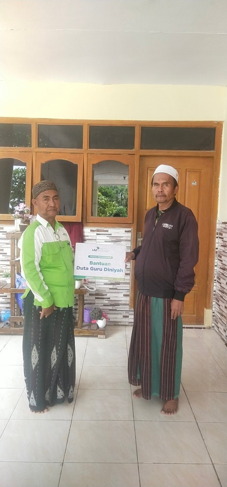INSENTIF LAZ SIDOGIRI UNTUK PENJAGA CAHAYA PENDIDIKAN DI MODUNG
