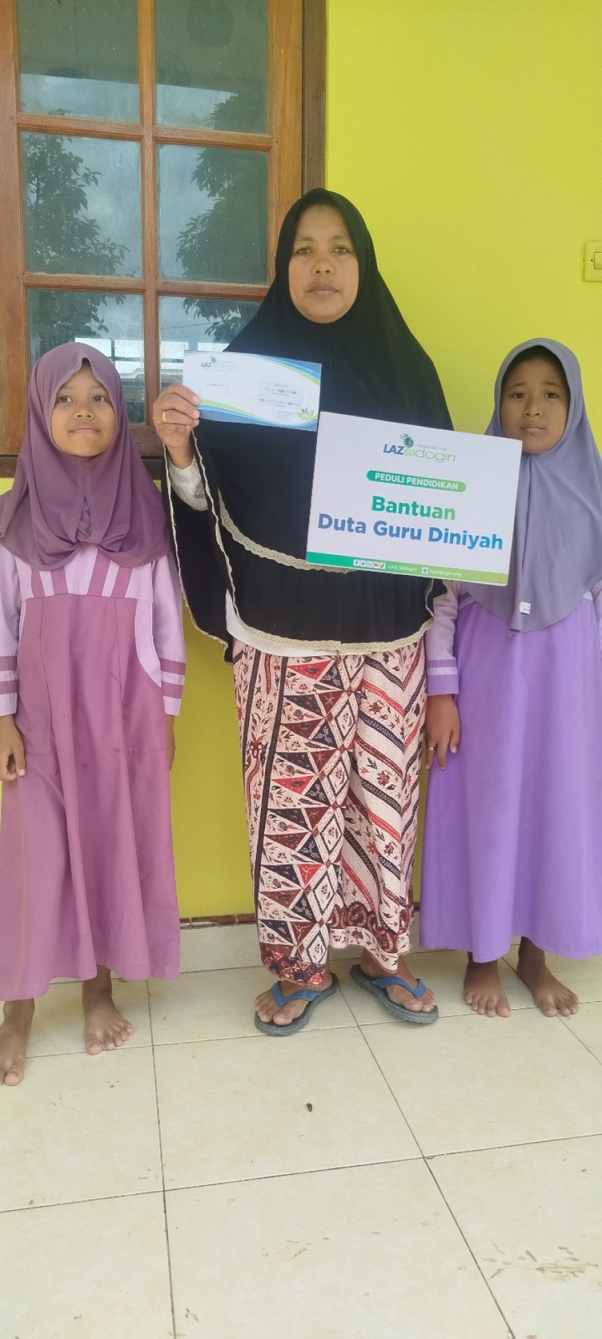 LAZ SIDOGIRI PEDULI RINGANKAN BEBAN GURU MADRASAH DI TANJUNG BUMI