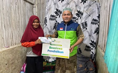 PEDULI PENDIDIKAN, LAZ SIDOGIRI NTT SALURKAN BANTUAN UANG TRANSPORTASI UNTUK CALON SANTRI YATIM KE JAWA BARAT