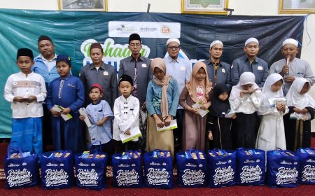 LAZ SIDOGIRI HADIRKAN SENYUM YATIM LEWAT BAHAGIA MUHARRAM DI AMPEL