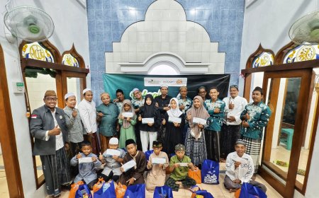 LAZ SIDOGIRI TEBAR BAHAGIA MUHARRAM BAGI YATIM SAMBIKEREP SURABAYA
