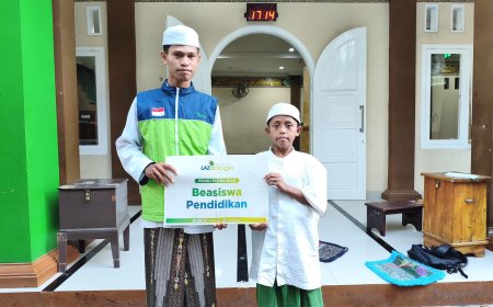 DUKUNG KEBERLANGSUNGAN PENDIDIKAN ANAK YATIM DAN DHUAFA, LAZ SIDOGIRI NTT SALURKAN BANTUAN SYAHRIYAH UNTUK 16 SANTRI DI PONDOK PESANTREN AL-MUHAJIRIN ATAMBUA