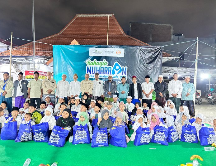 LAZ SIDOGIRI CIPTAKAN SENYUM BAHAGIA MUHARRAM DI GUBENG SURABAYA