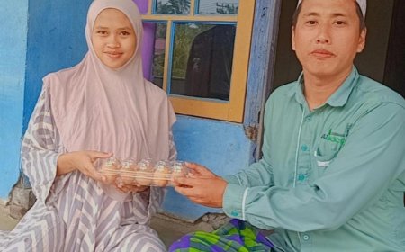 PEDULI KESEHATAN WARGA, LAZ SIDOGIRI BAGIKAN PAKET PROTEIN UNTUK LANSIA DAN IBU HAMIL