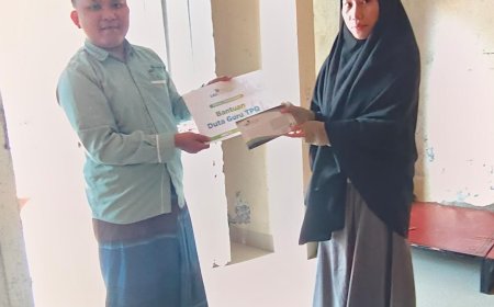 DUKUNG PENDIDIKAN AL QURAN DI PEDESAAN, LAZ SIDOGIRI SALURKAN INSENTIF GURU NGAJI DI MAROS
