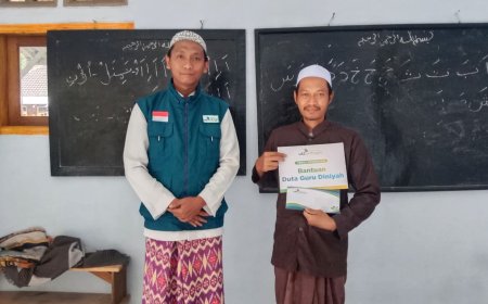 KUATKAN GENERASI QUR’ANI, LAZ SIDOGIRI SALURKAN INSENTIF GURU DINIYAH DI LUMAJANG