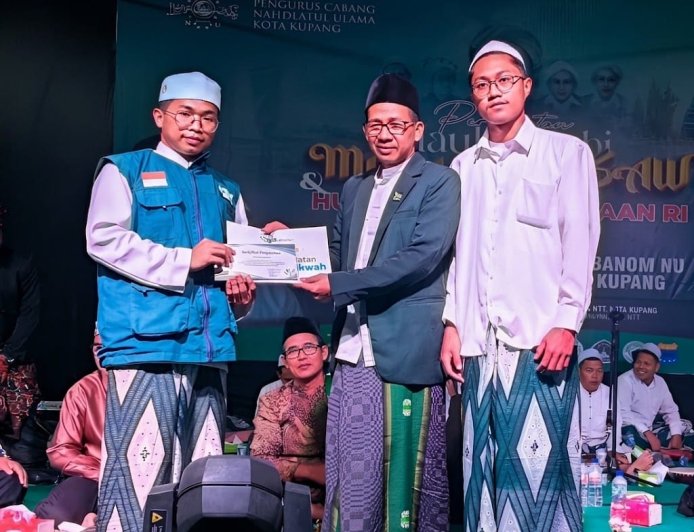 DUKUNG SEMARAK MAULID NABI, LAZ SIDOGIRI NTT SALURKAN BANTUAN UNTUK PENGUATAN DAKWAH DAN SYIAR ISLAM