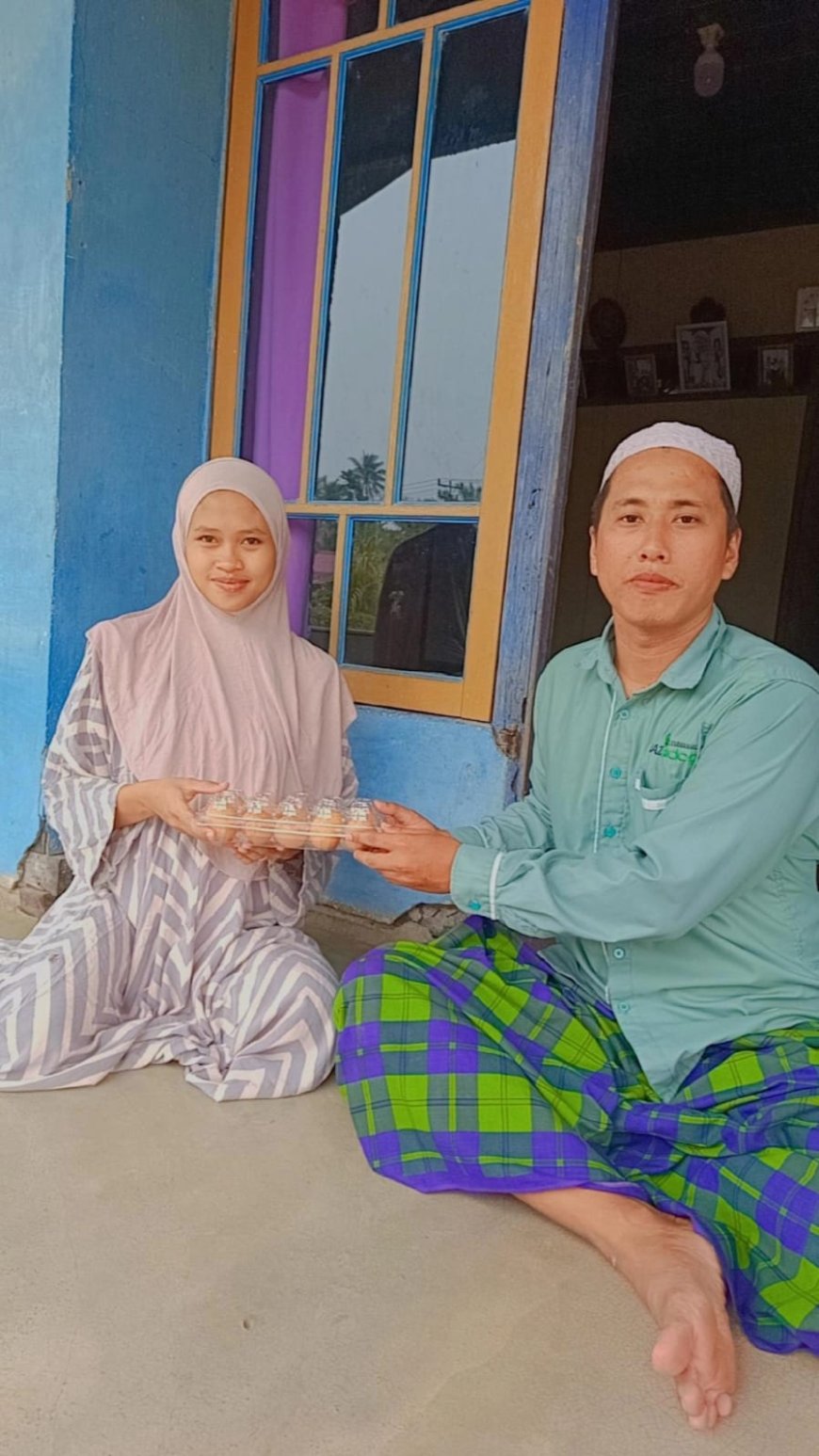 PEDULI KESEHATAN WARGA, LAZ SIDOGIRI BAGIKAN PAKET PROTEIN UNTUK LANSIA DAN IBU HAMIL