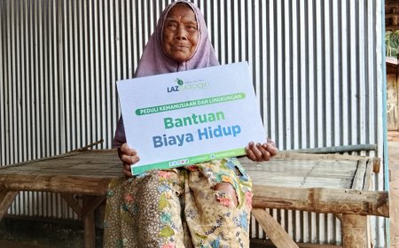 RINGANKAN BEBAN, LAZ SIDOGIRI BANTU BIAYA HIDUP HARIAN WARGA AROSBAYA