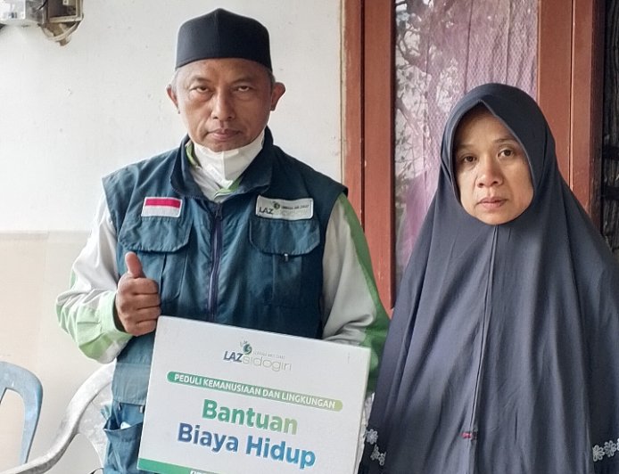 PEDULI DHUAFA, LAZ SIDOGIRI SALURKAN BANTUAN TUNAI DI BANGKALAN