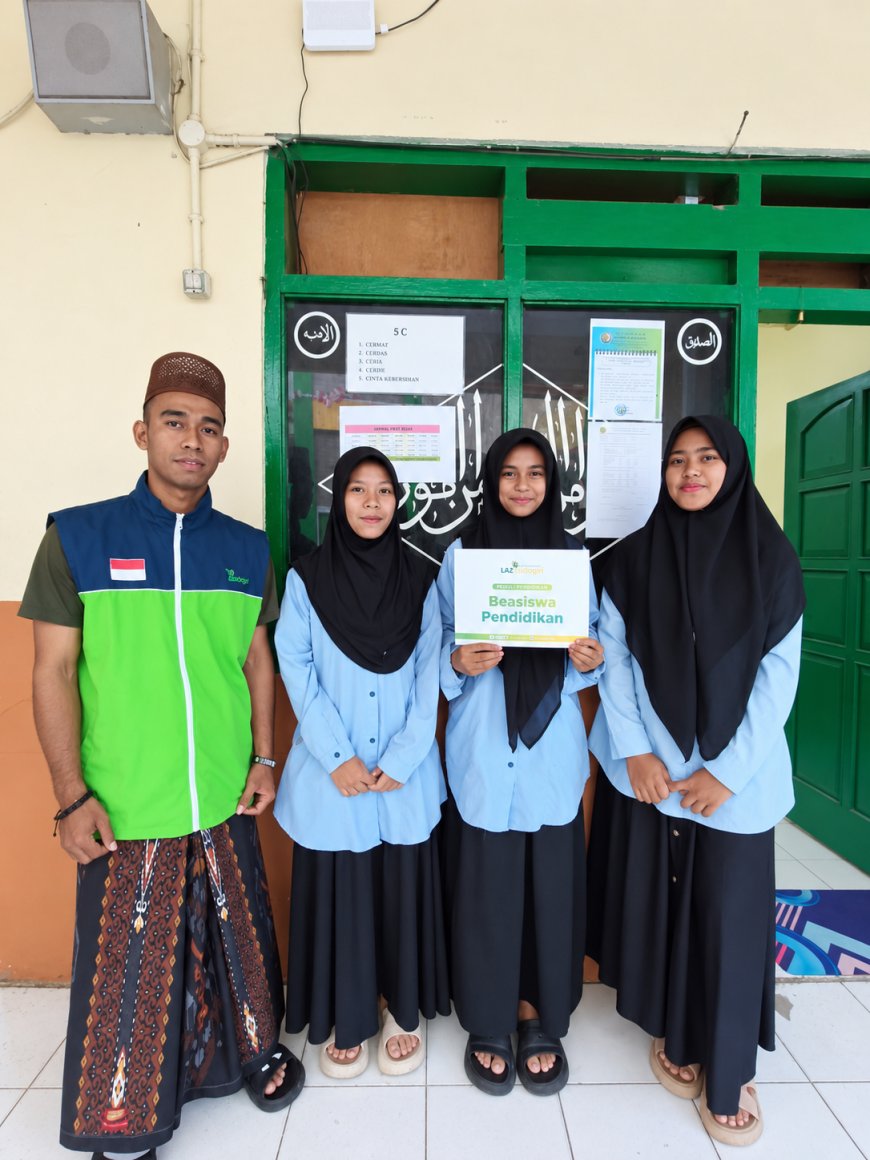 LAZ SIDOGIRI NTT SALURKAN BEASISWA DI PONDOK PESANTREN AL-MUHAJIRIN ATAMBUA