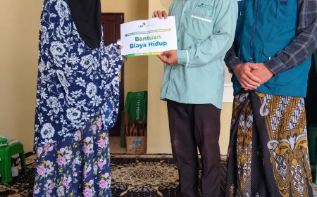 Di Balik Lantunan Ayat Suci, Ada Keikhlasan Tulus Para Guru TPQ
