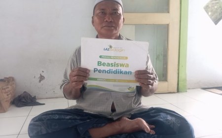 PERLUAS AKSES PENDIDIKAN, LAZ SIDOGIRI SALURKAN BEASISWA PENDIDIKAN UNTUK DELAPAN PENERIMA