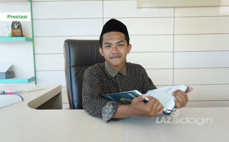 INGIN MELANJUTKAN CITA-CITA ORANG TUA