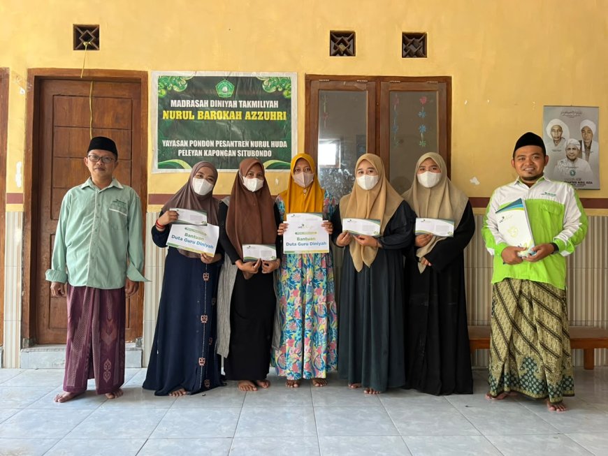PEDULI KESEJAHTERAAN GURU, LAZ SIDOGIRI SALURKAN INSENTIF GURU MADIN DI SITUBONDO