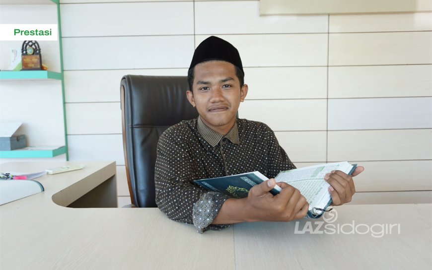 INGIN MELANJUTKAN CITA-CITA ORANG TUA