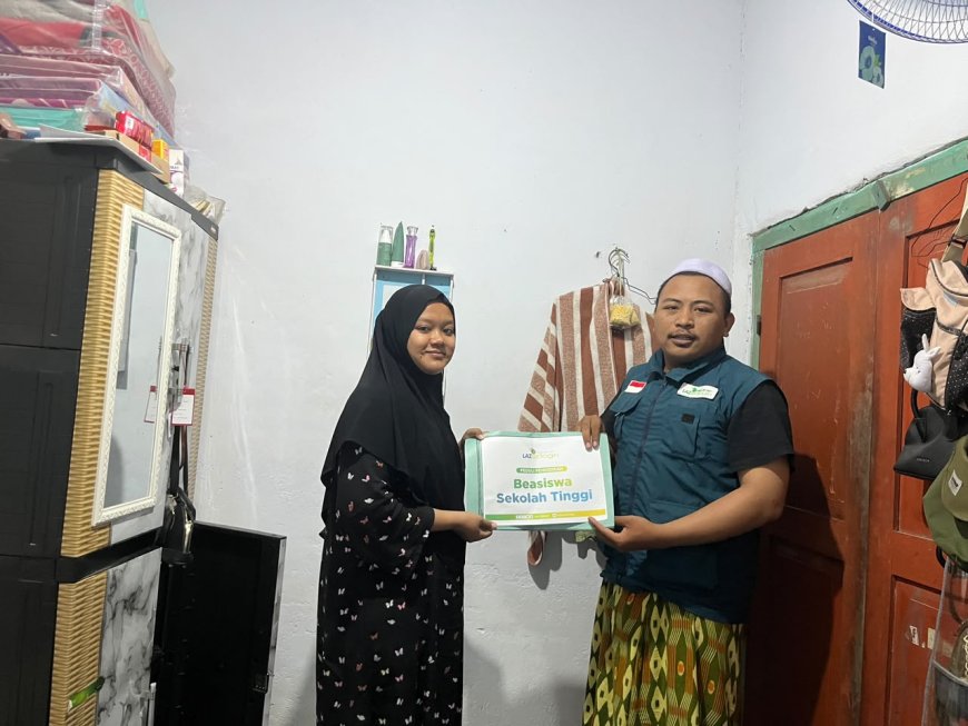 SUPPORT GENERASI MUDA, LAZ SIDOGIRI SALURKAN BEASISWA PENDIDIKAN WARGA SUKOLELO PRIGEN