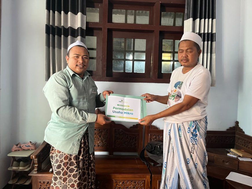 LAZ SIDOGIRI SALURKAN BANTUAN MODAL UNTUK KEMBANGKAN USAHA WARGA PASURUAN