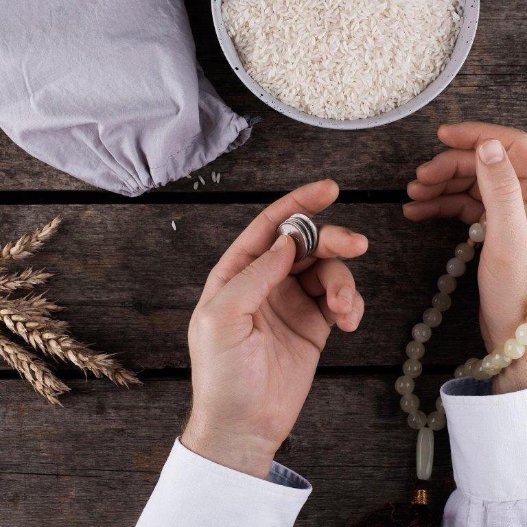 ETIKA KETIKA DALAM KEADAAN FAKIR MISKIN