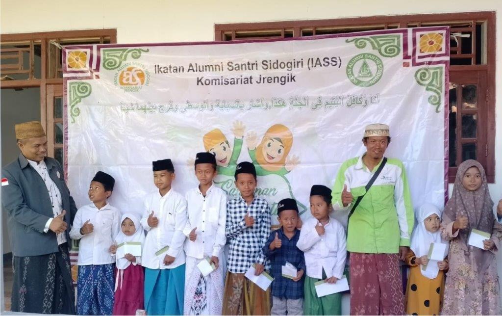 LAZ SIDOGIRI SANTUNI YATIM DI SAMPANG