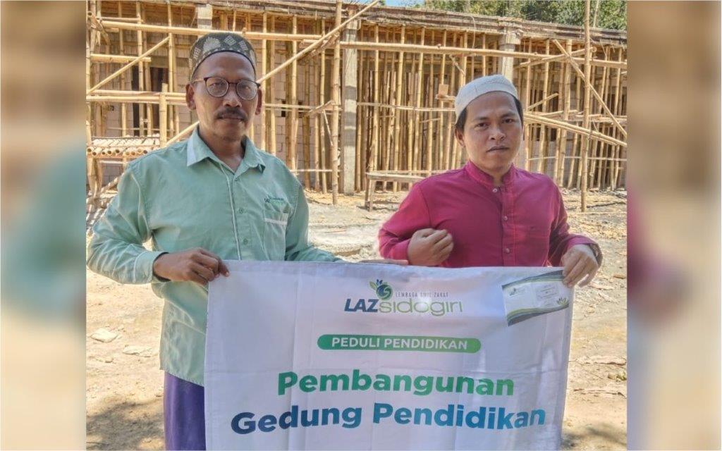 LAZ SIDOGIRI SALURKAN BIAYA PEMBANGUNAN GEDUNG PENDIDIKAN DI BANGKALAN