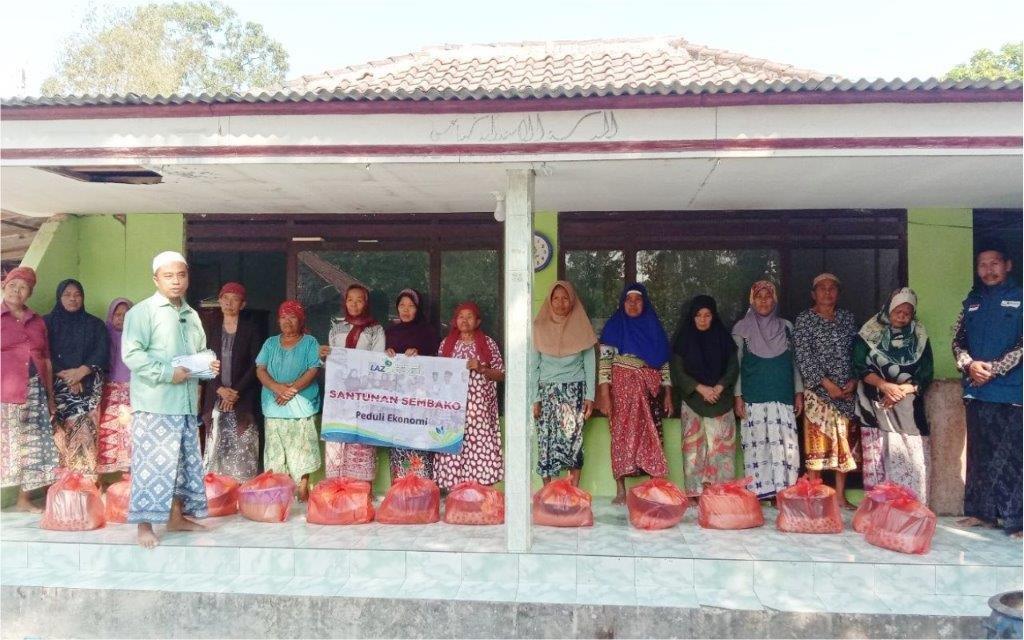 LAZ SIDOGIRI BERIKAN BANTUAN SEMBAKO UNTUK 30 DUAFA DI BANGKALAN