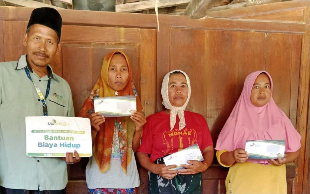 LAZ SIDOGIRI BANTU WARGA DHUAFA DI GALIS BANGKALAN