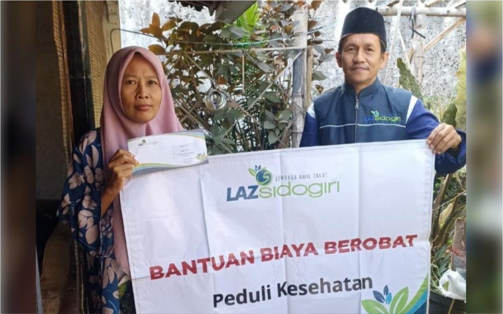 LAZ SIDOGIRI BANTU BIAYA PENGOBATAN WARGA PRA SEJAHTERA DI BANGKALAN