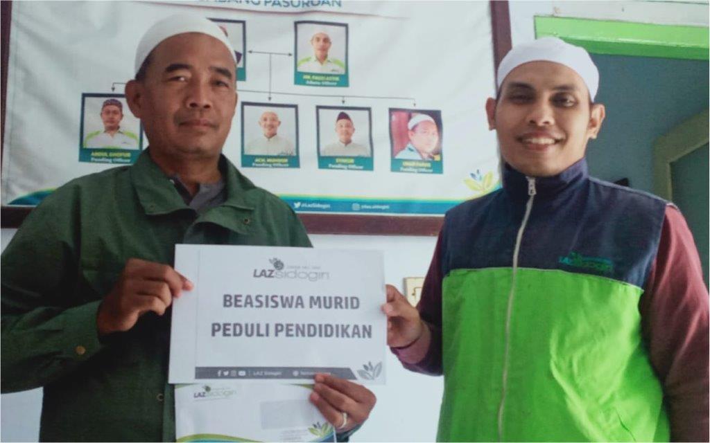 BANTUAN BEASISWA UNTUK SANTRI PUTRI BERPRESTASI