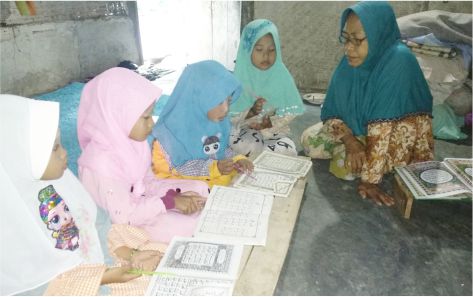 Tidak Ada Tempat Layak, Ruangan Dapur Dijadikan Musola    