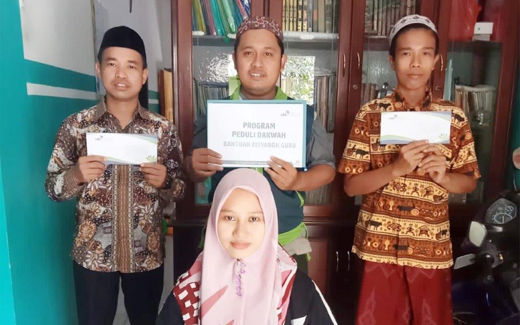 KUCURKAN INSENTIF UNTUK GURU TPQ DI PASURUAN