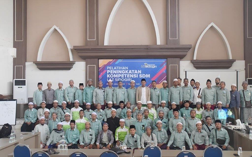 PELATIHAN PENINGKATAN SDM PETUGAS LAZ SIDOGIRI