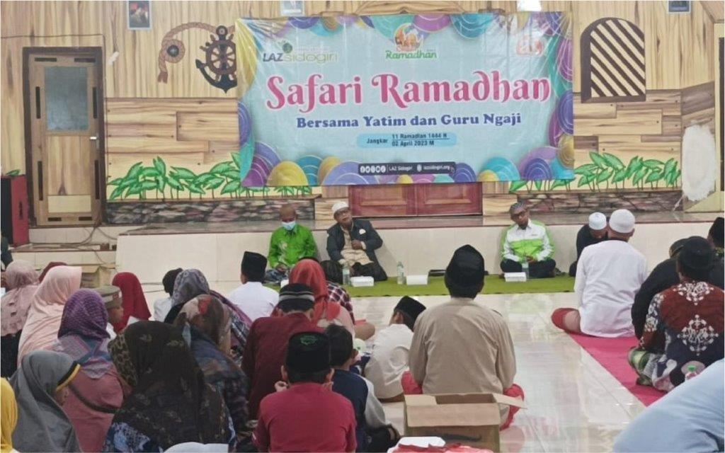 LAZ SIDOGIRI GELAR SANTUNAN UNTUK PARA GURU NGAJI DI SITUBONDO