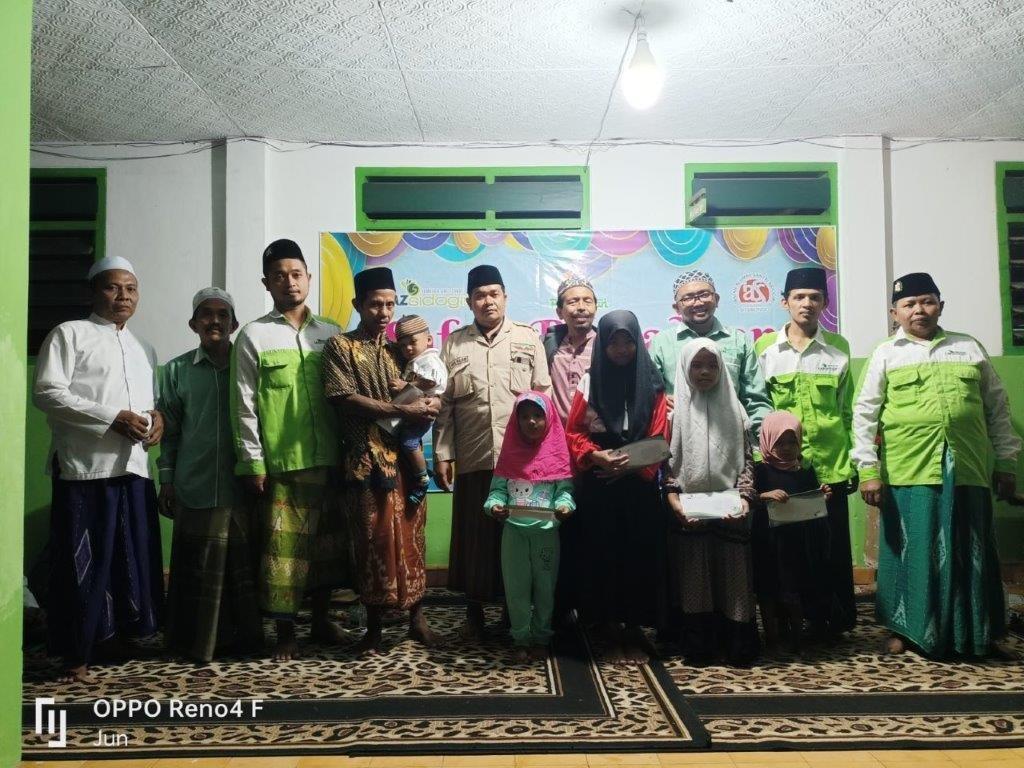 LAZ SIDOGIRI GELAR SANTUNAN YATAMA DI SITUBONDO