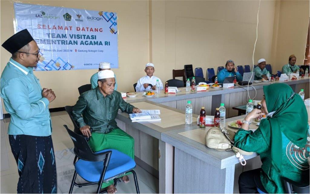 LAZ SIDOGIRI SIAP BERLISENSI LEMBAGA AMIL ZAKAT NASIONAL