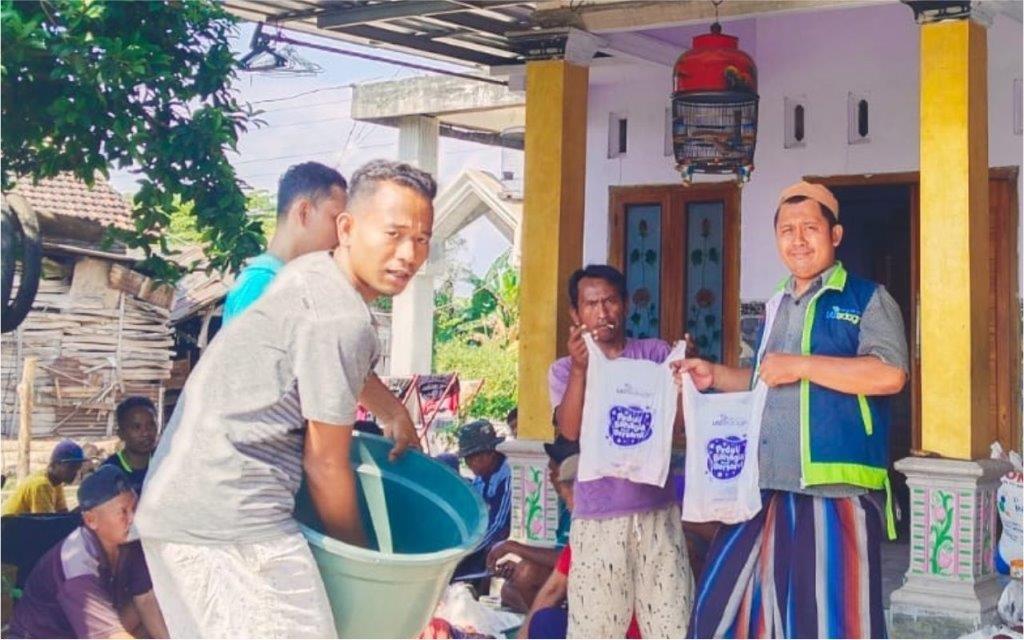 LAZ SIDOGIRI RAMAIKAN SEMARAK QURBAN DI PASURUAN