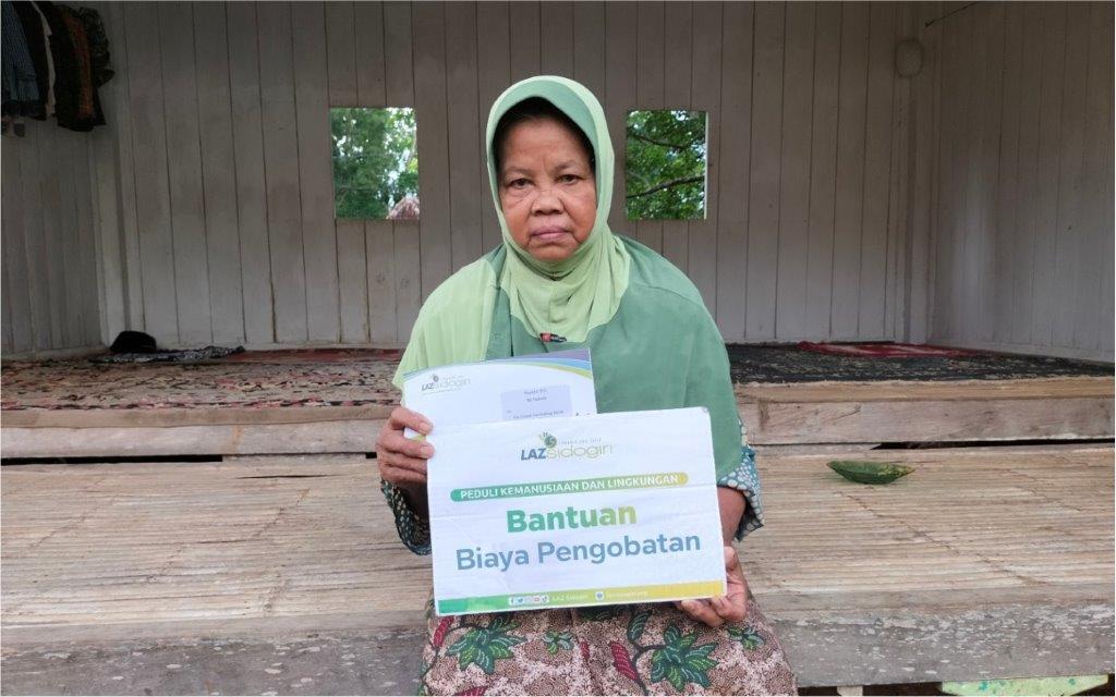LAZ SIDOGIRI BANTU BIAYA PENGOBATAN DUA ANAK YANG STROKE DI BANGKALAN