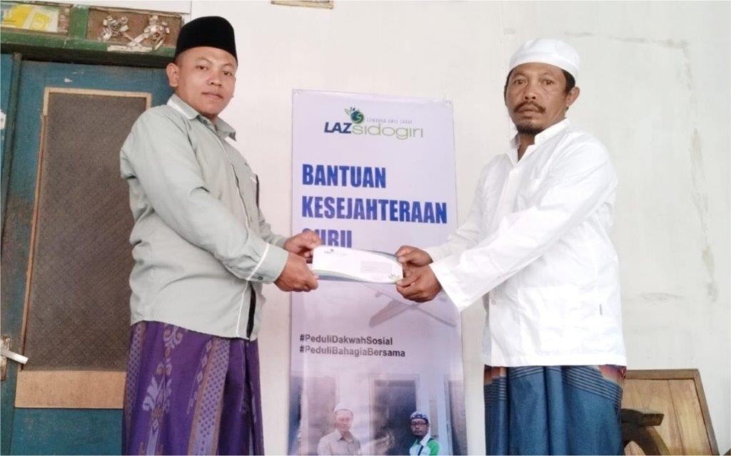 BANTUAN INSENTIF UNTUK GURU MADRASAH DI BONDOWOSO