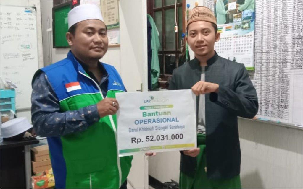 LAZ SIDOGIRI KUCURKAN BANTUAN OPERASIONAL UNTUK DKS SURABAYA