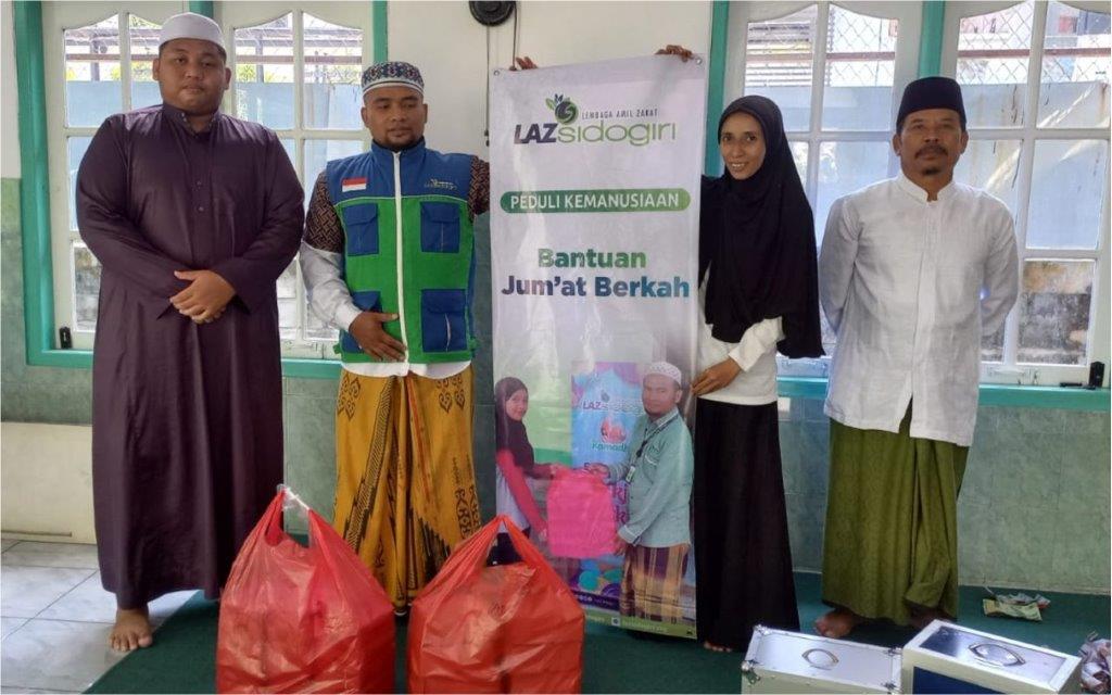 LAZ SIDOGIRI GELAR JUMAT BERBAGI DI MASJID NURUL ILHAM BALIKPAPAN
