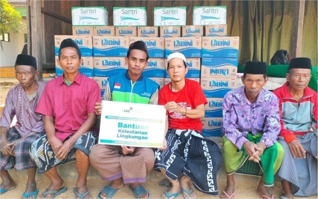 LAZ SIDOGIRI BANTU WARGA TERDAMPAK BENCANA KEKERINGAN DI PAMEKASAN