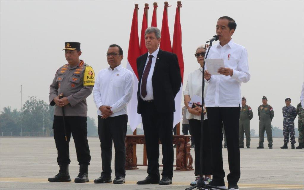 PRESIDEN JOKO WIDODO MELEPAS BANTUAN UNTUK PALESTINA