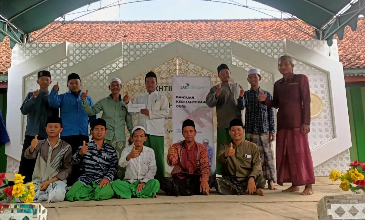 LAZ SIDOGIRI BANTU BISYARAH GURU MADIN DI BANGKALAN