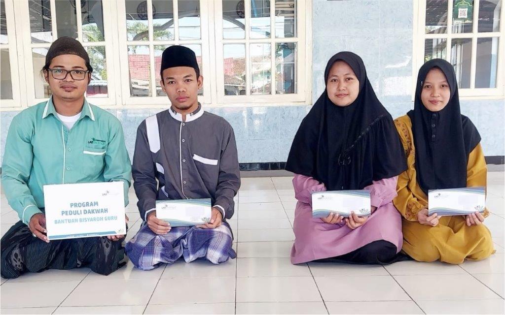 LAZ SIDOGIRI SANTUNI GURU NGAJI DI BALI